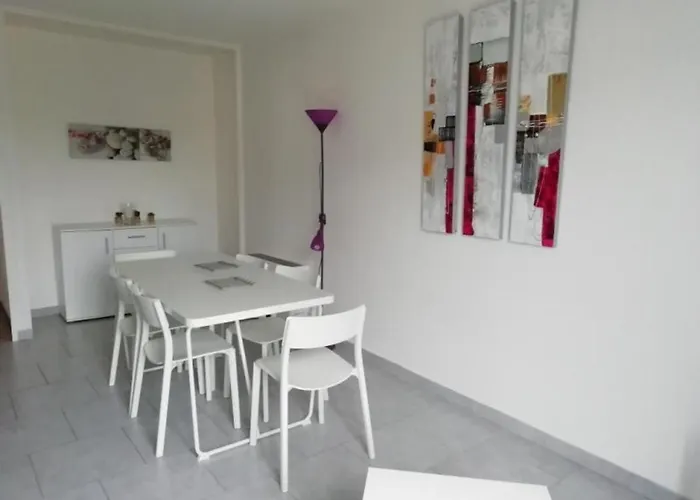 公寓 **appartement T3 Centre-ville Avec Piscine, Terrasse Et Wi-fi** - Fr-1-541-74